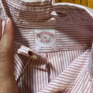 Brooks Brothers Oxford Cloth Button Down (OCBD) Size Medium Red/ White Stripe